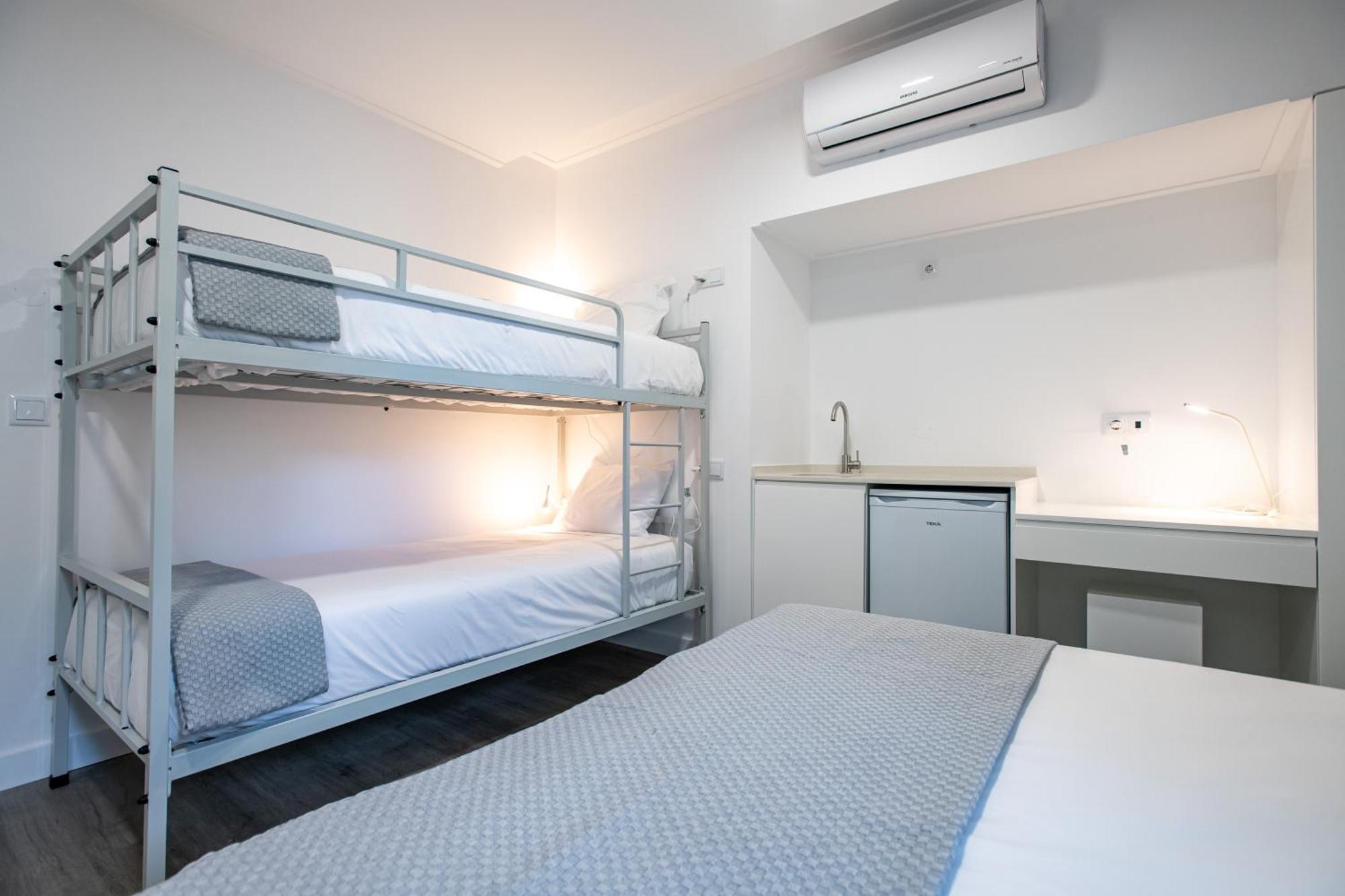 Auberge de jeunesse Lizbon South Bed à Barreiro  Extérieur photo